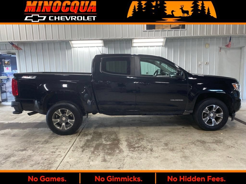 2016 Chevrolet Colorado 4WD Z71 in Black — front three-quarter view