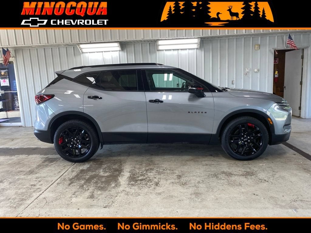 2024 Chevrolet Blazer 3LT in Sterling Gray Metallic — front three-quarter view